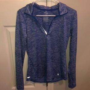 Very cute athletic pullover